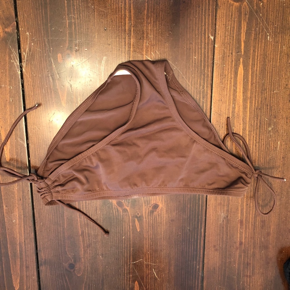 Brown bikini bottoms